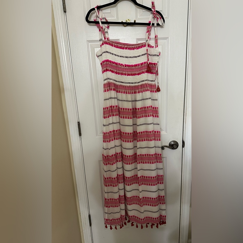 Boutique dress that is lined and unworn.